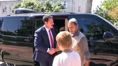 isaf -  Başkan Tok çay davetini kırmadı Videosu