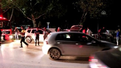 dikkatsizlik - Üç aracın karıştığı trafik kazası: 3 yaralı - ELAZIĞ  Videosu