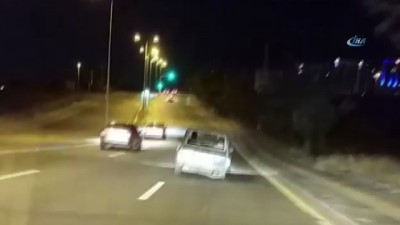  Arka tekeri olmayan otomobil kampana üzerinde yol aldı 