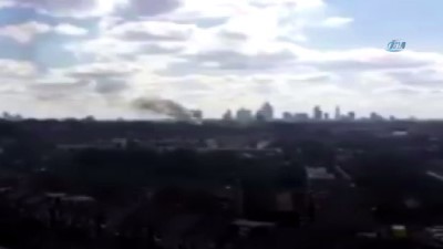 - İngiltere'de Sosyal Tesiste Yangın 