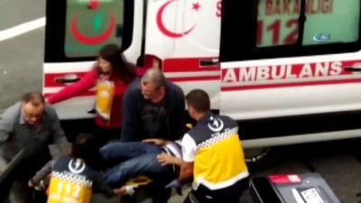  Otomobil bariyerlere çarptı: 2 yaralı 