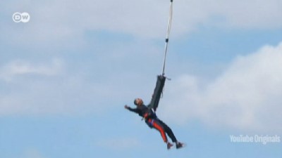 bungee jumping - Will Smith'in sıradışı 50'nci yaş kutlaması Videosu