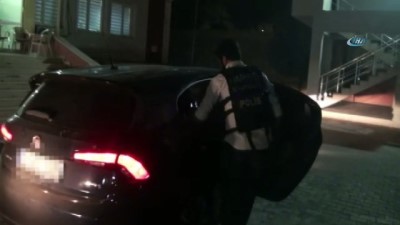  Diyarbakır'da uyuşturucu operasyonu: 208 kilo esrar ele geçirildi