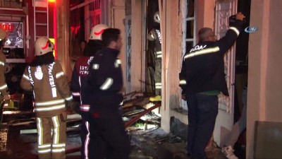  Fatih’te marangozhanede yangın 