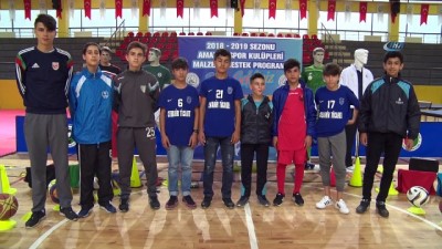  Gaziosmanpaşa’da amatör spor kulüplerine malzeme desteği 