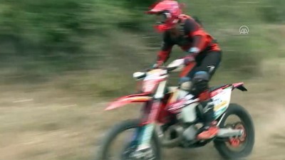 motosikletci - Sea To Sky Enduro Yarışları'nın orman etabı sona erdi - ANTALYA  Videosu
