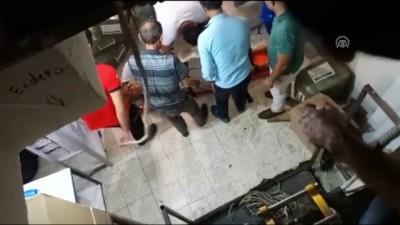 yuk asansoru - Adana'da asansör kazası: 1 yaralı Videosu
