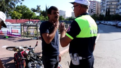 Adana'da otomobille motosiklet çarpıştı: 2 yaralı 