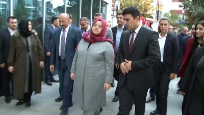 huzur evi -  Bakan Zehra Zümrüt Selçuk: “86 Huzurevi sakini ilgili lokasyonlara nakil edildiler” Videosu