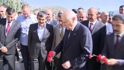  Devlet Bahçeli Kızılcahamam ülkücü şehitleri Anıtı'nı ziyaret etti 