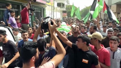 Gazze şehitlerini uğurladı (2)