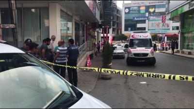Çekmeköy'de silahlı kavga: 1 ölü, 2 yaralı - İSTANBUL 