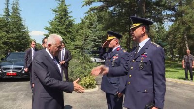 TBMM Başkanı Yıldırım, Birleştirilmiş Hava Harekat Merkezini ziyaret etti - ESKİŞEHİR