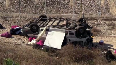 trafik kazasi - Trafik kazası: 1 ölü, 1 yaralı - ESKİŞEHİR  Videosu