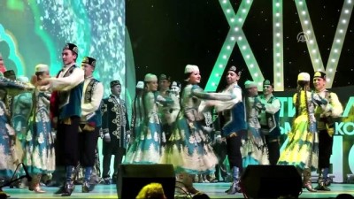 kirmizi hali - Uluslararası Kazan Müslüman Sinema Festivali - KAZAN  Videosu