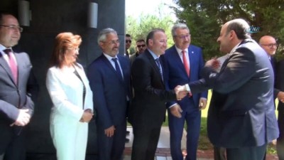 toplanti -  YÖK Başkanı Yekta Saraç: “Boş kontenjan önceki yıla oranla 85 bin azaldı” Videosu
