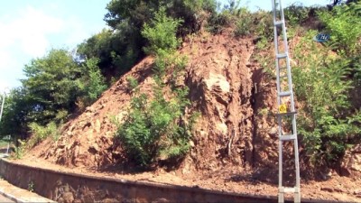 insaat alani -  Sarıyer’de etkili olan sağanak yağış toprak kaymasına neden oldu  Videosu