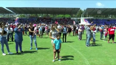 gosteri ucusu - SOLOTÜRK'den gösteri uçuşu - AYDIN Videosu