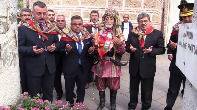 kurban kesimi - 737. Söğüt Ertuğrul Gazi'yi Anma ve Yörük Şenlikleri - BİLECİK Videosu
