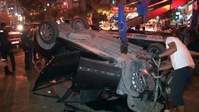 direksiyon -  Ağaca çarpan otomobil takla attı: 4 yaralı  Videosu