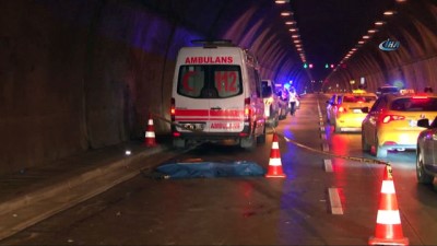 motosiklet kazasi -  Kağıthane tünelinde feci kaza: 1 ölü, 1 yaralı  Videosu