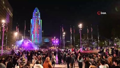 yilbasi partisi -  - Los Angeles 2019’a Yüz Bin Kişinin Katıldığı Etkinliklerle Girdi  Videosu