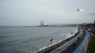  Marmara’da deniz ulaşımına fırtına engeli 