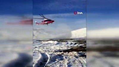  73 yaşındaki hasta ambulans helikopterle kurtarıldı