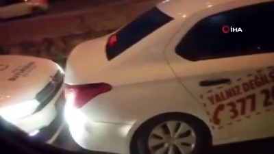  Belediyenin otomobillerini çarpışan otoya çevirdiler