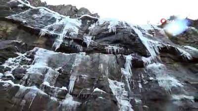 beytussebap -  Buzdan sarkıtlar kartpostallık görüntüler oluşturdu  Videosu