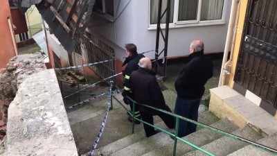 Şiddetli rüzgar çatı uçurdu - KOCAELİ 