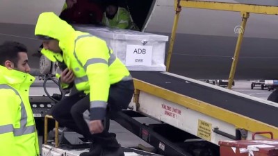 Ukrayna'da öldürülen iki öğrencinin cenazesi İstanbul'a getirildi 