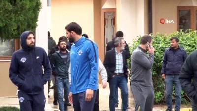 dera - Futbol takımları Cuma Namazı için Dinler Bahçesi’nde buluştu  Videosu