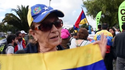 Kolombiya'daki Venezuelalı muhalifler eylem yaptı 
