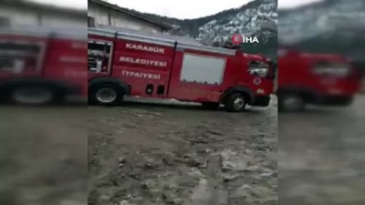  Tarihi cami cuma namazı sonrası alevlere teslim oldu