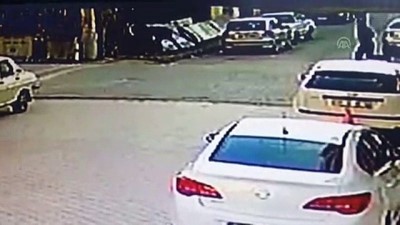 polis - Hırsızlık şüphelisinin yakalanma anı kamerada - OSMANİYE  Videosu