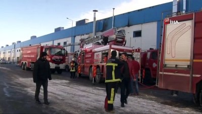  Mobilya atölyesinde çıkan yangın kontrol altına alındı