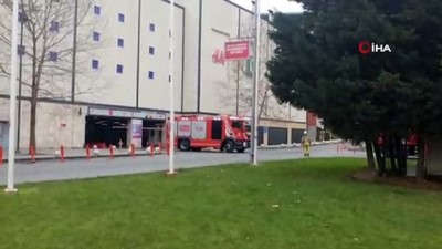 polis -  AVM otoparkında yangın paniği  Videosu