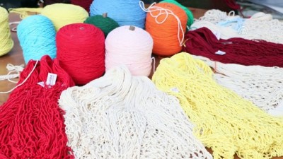 kooperatif - Bergamalı kadınlar çevre dostu file örüyor - İZMİR  Videosu