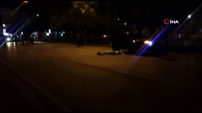 polis -  Bir aracın çarpıp, diğerinin üzerinden geçtiği Norveçli turist hayatını kaybetti  Videosu