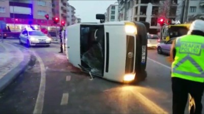  Malatya'da 2 minibüs çarpıştı: 2 yaralı 