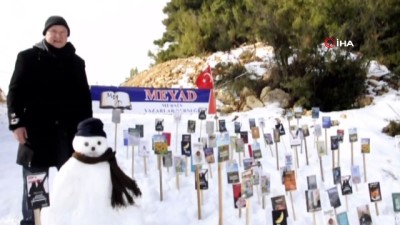 uttu -  Kar üstünde kitap sergisi açıldı  Videosu