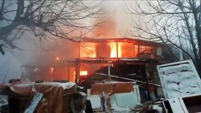 Karamürsel'de ev yangını - KOCAELİ