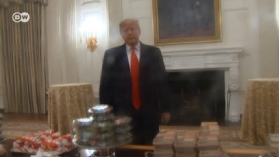Trump misafirlerini fast-food'la ağırladı