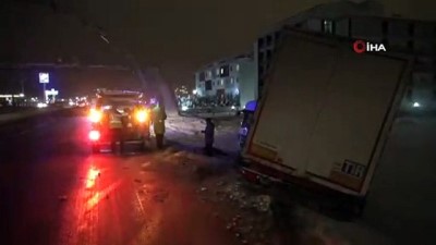 kamu calisanlari -  Aksaray’da ulaşıma kar engeli...Eğitime 1 gün ara verildi Videosu