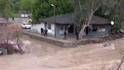 buyukbas hayvanlar - Mersin'deki yağış ve fırtına ilçeleri de etkiledi  Videosu