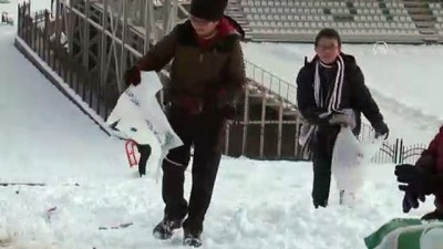 naylon poset - Öğrencilerin kar sevinci - DÜZCE Videosu