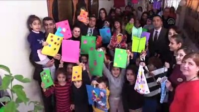 Anaokulunda bez torba ve file üretimi - MERSİN