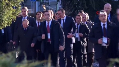 resmi karsilama -  - Rusya Devlet Başkanı Putin Sırbistan’da Videosu