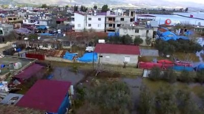  Sular altında kalan köyde hasar tespit çalışmaları havadan görüntülendi 